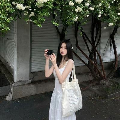 欲见包法利夫人